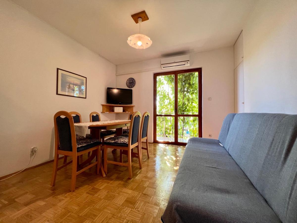 Vodice Center Apartments Екстериор снимка
